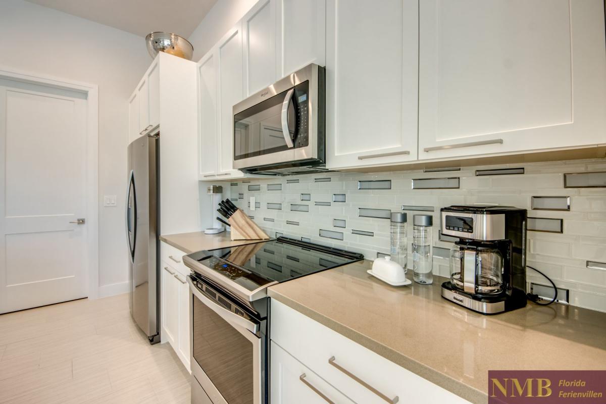 Ferienhaus-Cape-Coral-Sanisbar Breeze_26-Kitchen